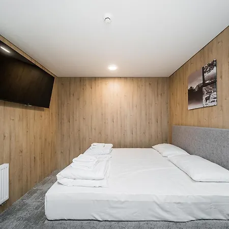 Zaliakalnio Terasos Apartamentai 2 Ξενοδοχείο με διαμερίσματα