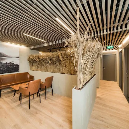 Zaliakalnio Terasos Apartamentai 2 4* קובנה